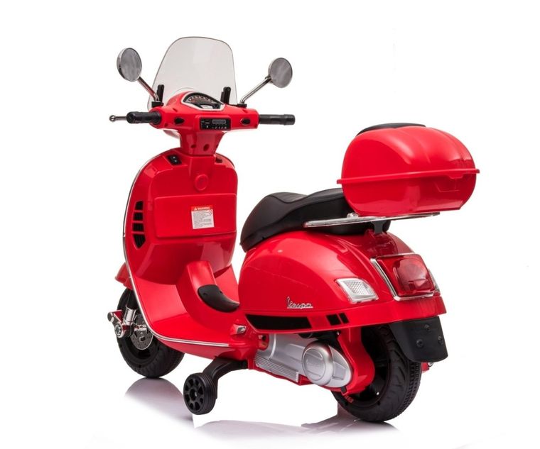 Milly Mally, Vespa GTS Super, pojazd na akumulator, czerwony