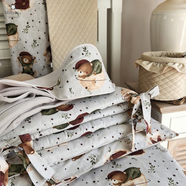 MimiNu, Miś na Księżycu, 2-częściowy komplet pościeli, 120-90 cm