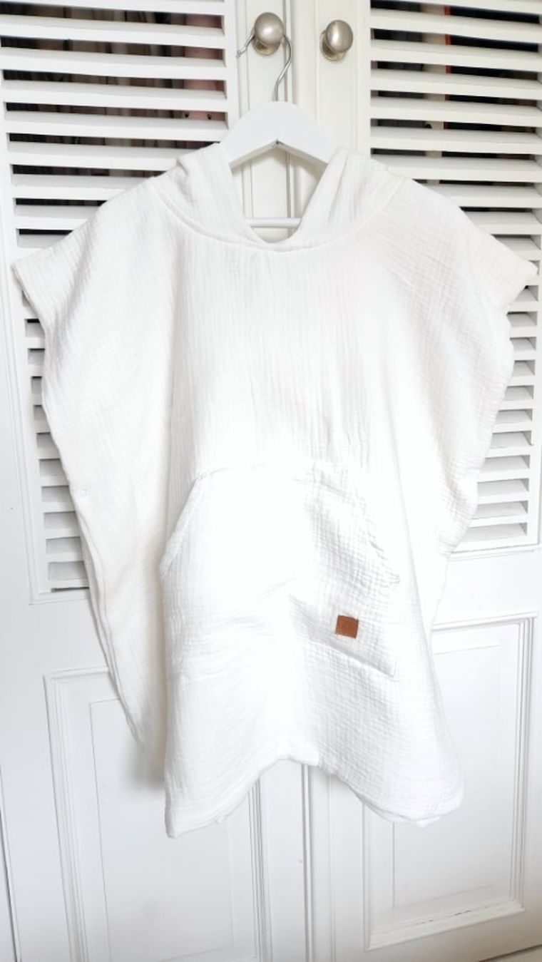 MimiNu, muślinowe ponczo plażowe, szybkoschnące, śmietanka, 4-7 l.