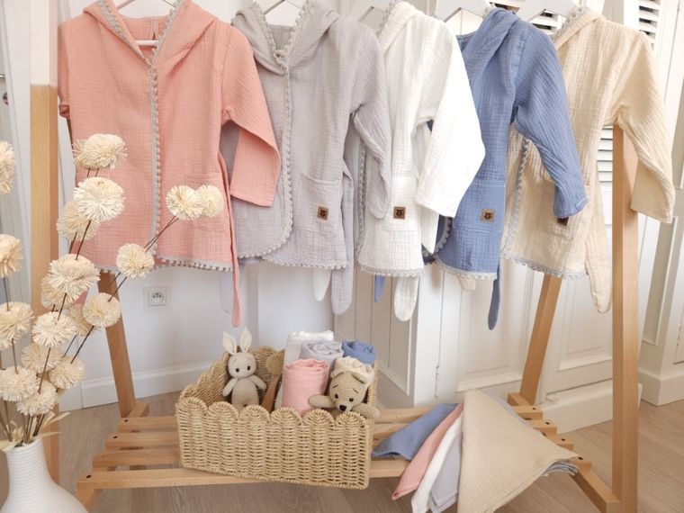 MimiNu, szlafroczek muślinowy, szary, rozmiar 86, 6m-2 l.