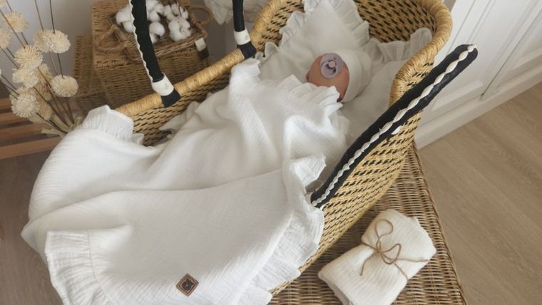 MimiNu, zestaw z falbanką, kocyk 75-100 cm, muślin, śmietanka