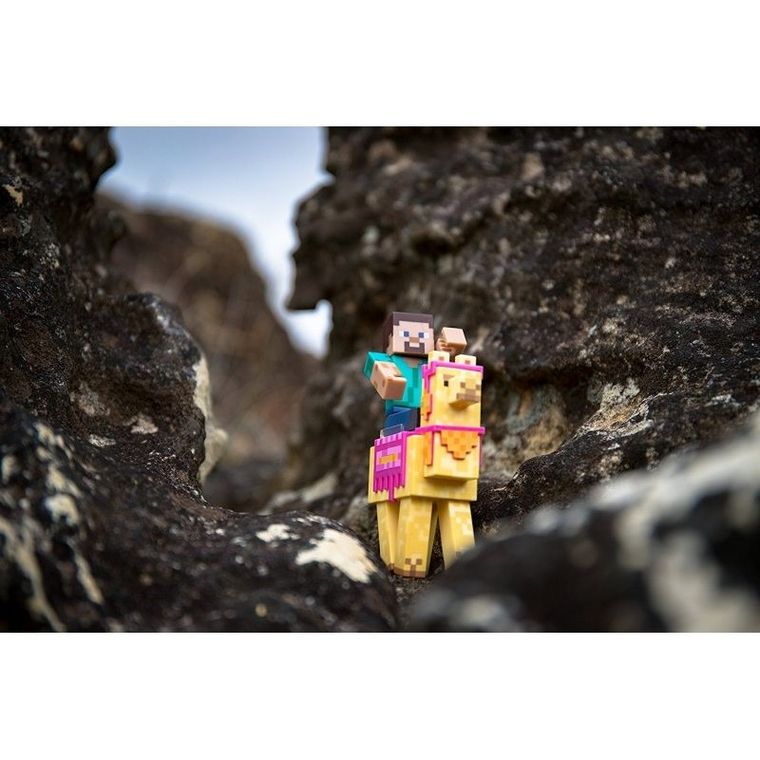 Minecraft, Steve z lamą, zestaw figurek