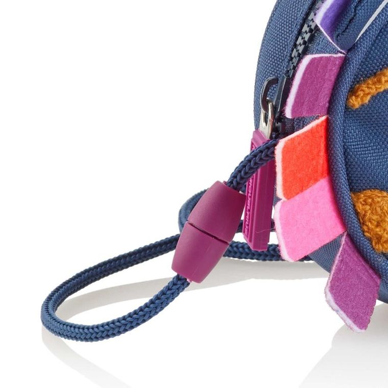 Miquelrius, Lew, torebka