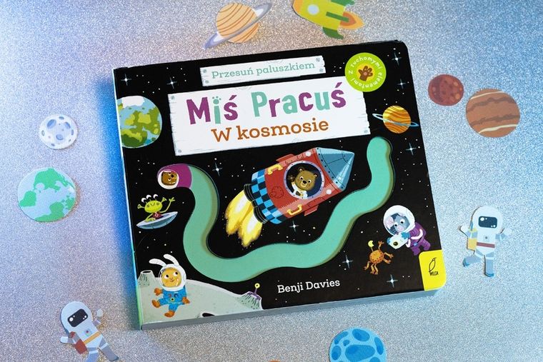 Miś Pracuś. Przesuń paluszkiem. W kosmosie