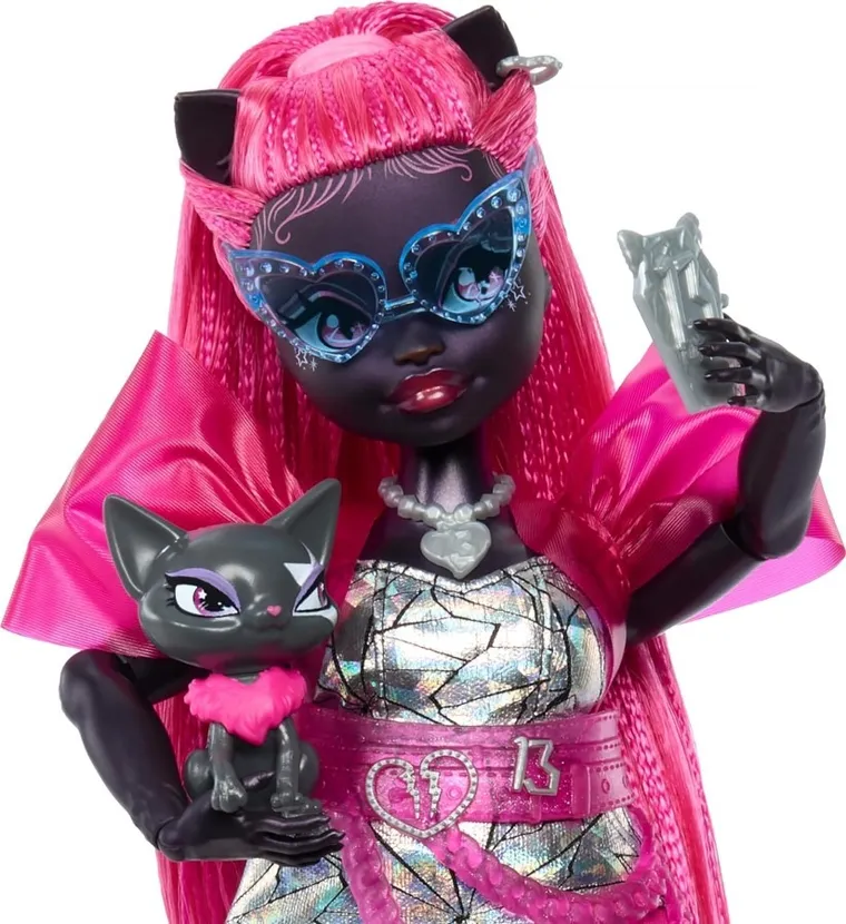 Monster High, Catty Noir, lalka podstawowa z akcesoriami
