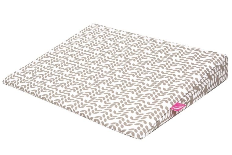 Motherhood, Classics Beżowy 2023, poduszka klin