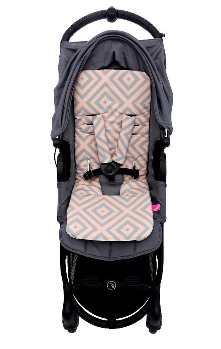 Motherhood, Kwadraty Różowe, ochraniacze na pasy