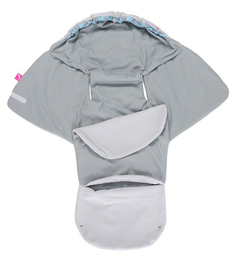 Motherhood, Płotek Niebieski, otulacz samochodowy ze zintegrowanym kocykiem