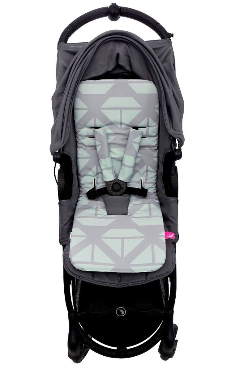 Motherhood, Statki Miętowe, ochraniacze na pasy