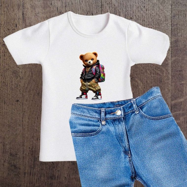 Naprasowanki, naplamki, Miś z plecakiem