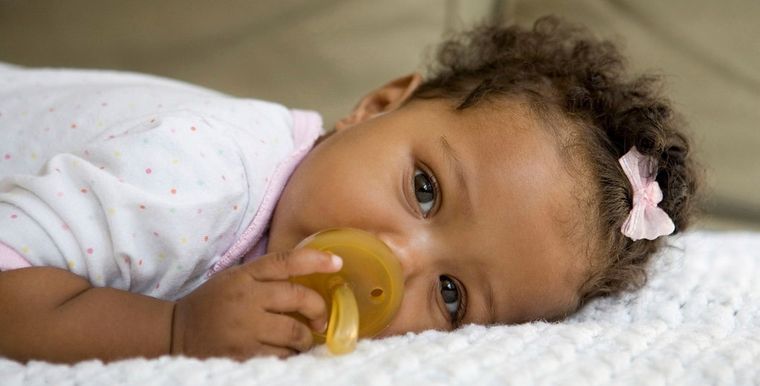 Natursutten, smoczek klasyczny, motylek, rozmiar S