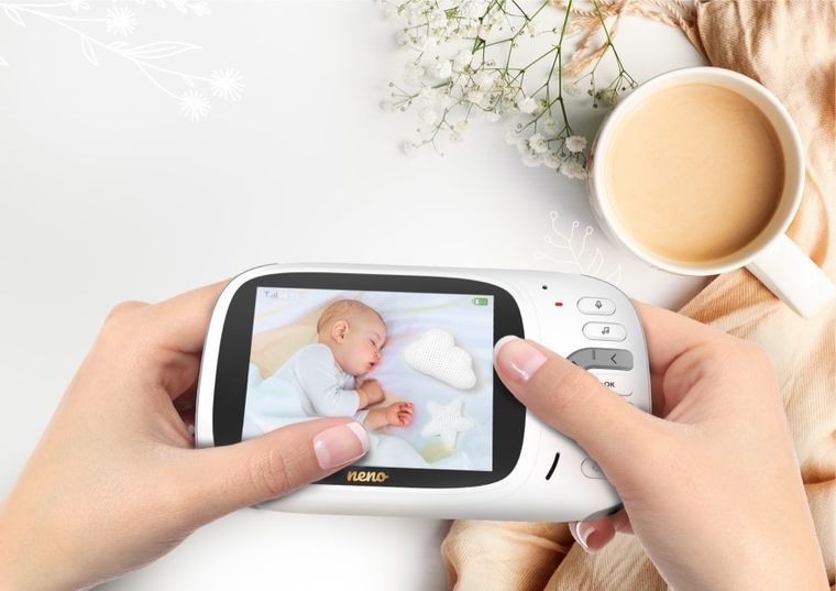 Neno, Berkano, elektroniczna niania z kamerą