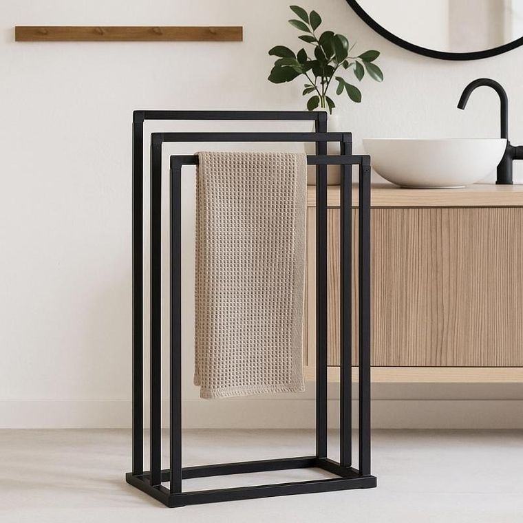 Nuxio, stojak na ręczniki 3-ramienny, Balvo