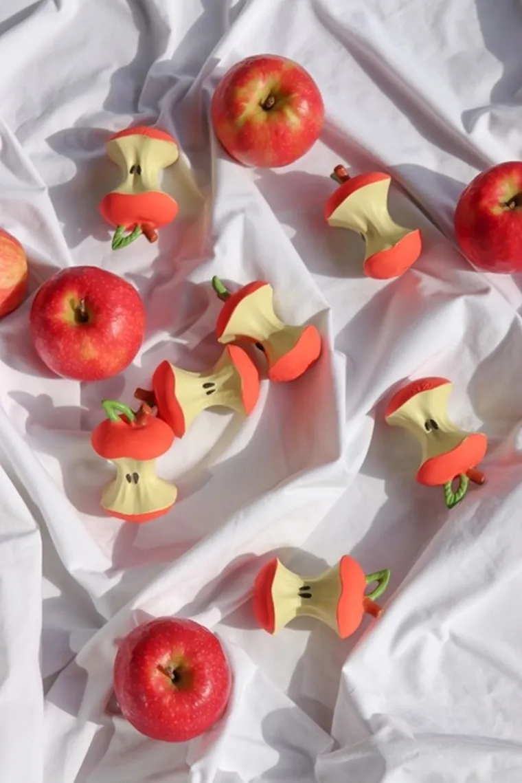 Oli & Carol, gryzak, jabłko Pepa