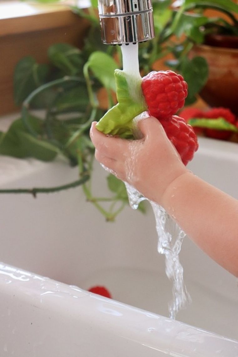 Oli & Carol, gryzak, Malina Valery