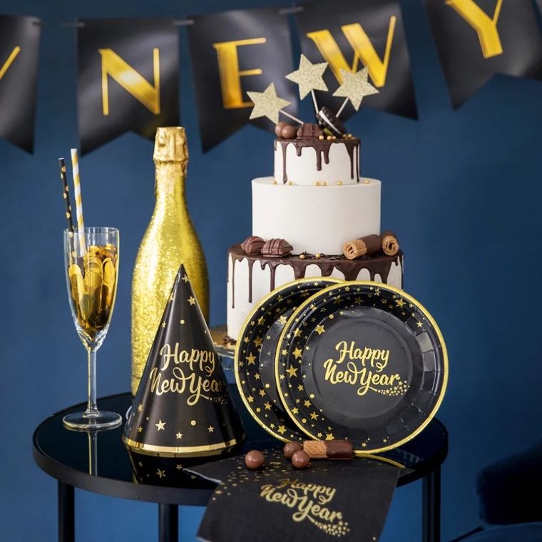 Party Tino, talerzyki papierowe, Happy New Year, czarne w złote gwiazdki, Ø 15 cm, 6 szt.