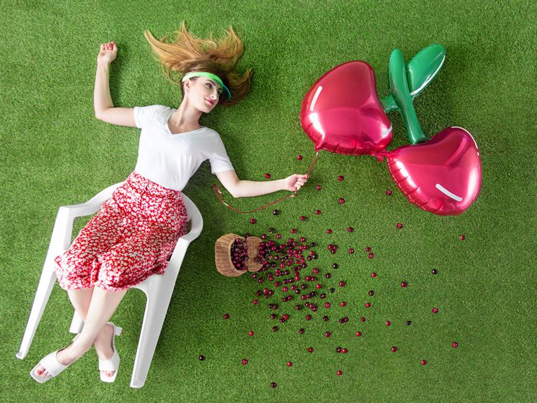 PartyDeco, balon foliowy, Wiśnie, 88-73 cm