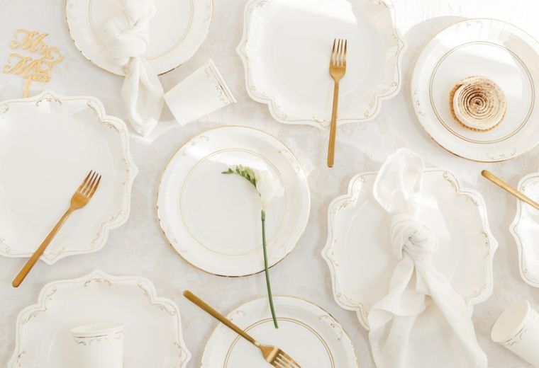 PartyDeco, talerzyki papierowe z ornamentem, białe, 26 cm, 6 szt.