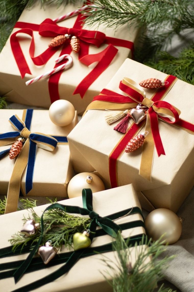 PartyDeco, tasiemka welurowa, czerwona, 25 mm/10m