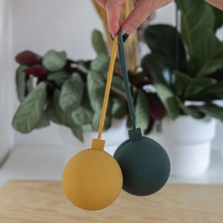 Petite&Mars, Take&Match, silikonowe etui na smoczek, Desert Sand, 6m+