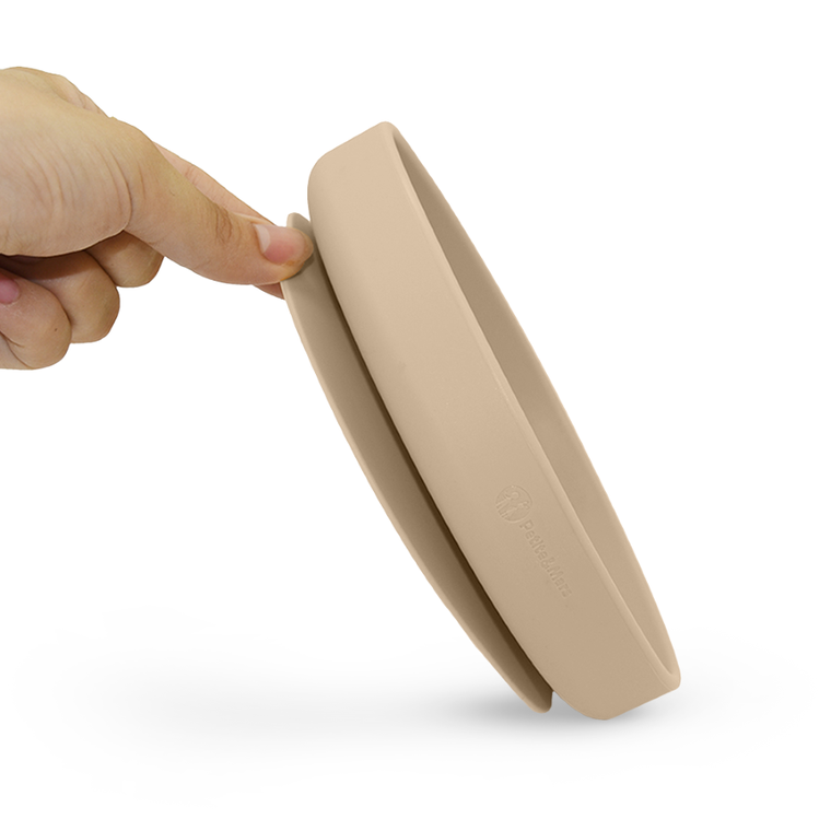 Petite&Mars, Take&Match, silikonowy talerzyk z przyssawką, Desert Sand, 6m+