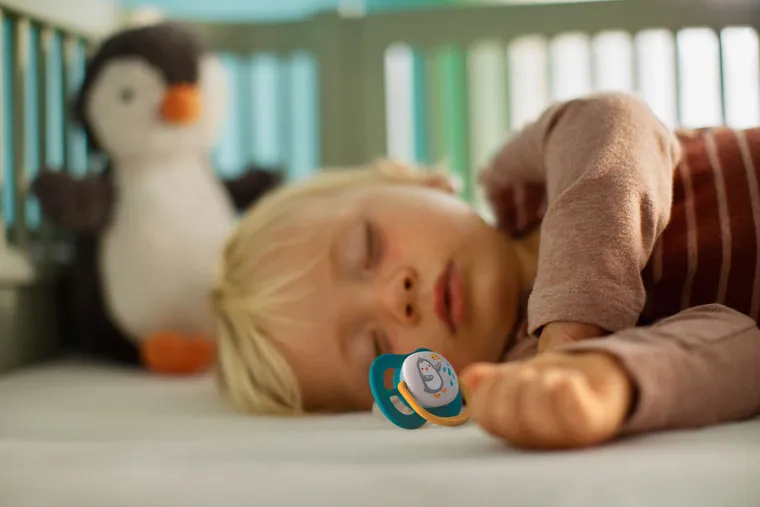 Philips Avent, Ultra Air, Happy, smoczek uspokajający, 6-18m, boy, 2 szt.