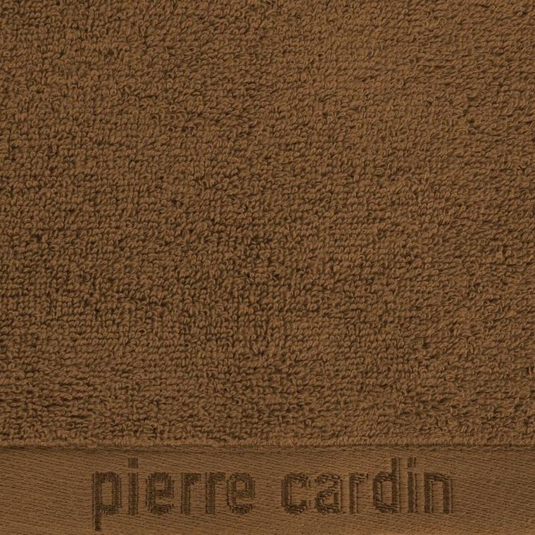 Pierre Cardin, ręcznik Evi