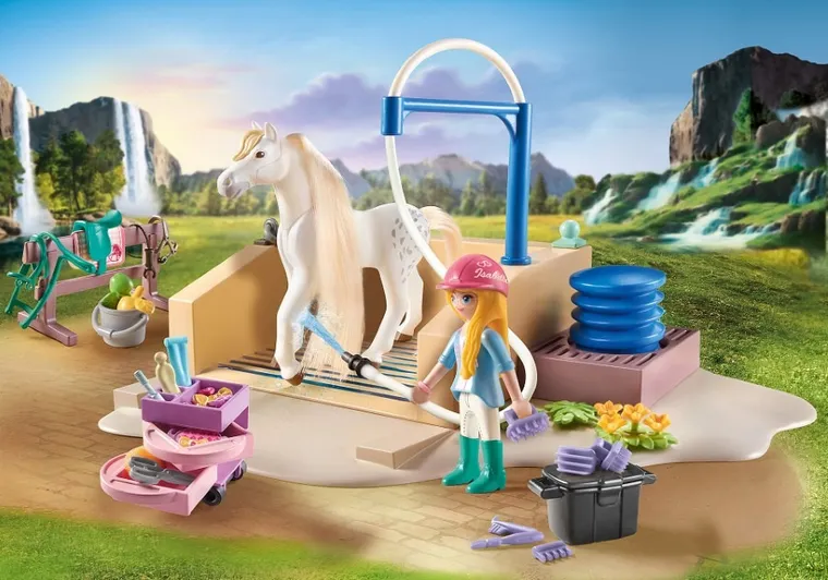 Playmobil, Horses of Waterfall, Isabella i Lioness z myjnią dla koni, 71354
