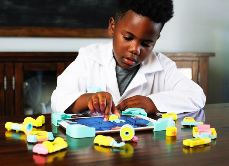 Playshifu, Tacto, Doktor, gra edukacyjna