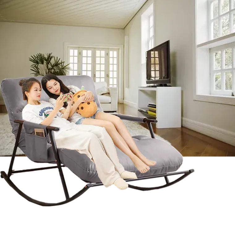 Podwójny fotel bujany z czarną metalową podstawą, szary