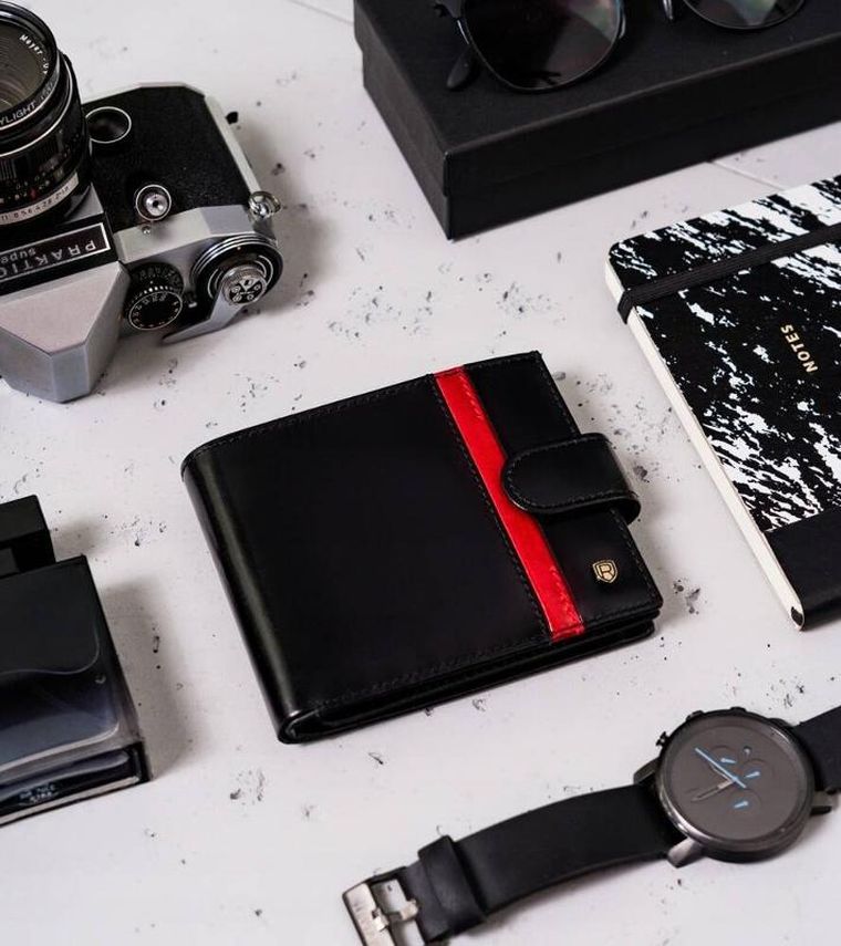 Portfel, czarno-czerwony, skórzany, RFID, Rovicky