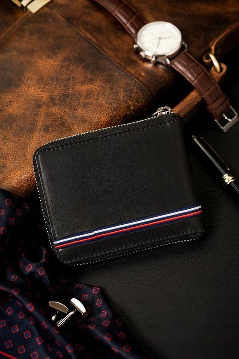 Portfel, czarny, skórzany, Always Wild