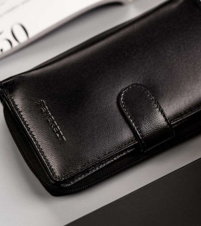 Portfel, czarny, skórzany, Peterson