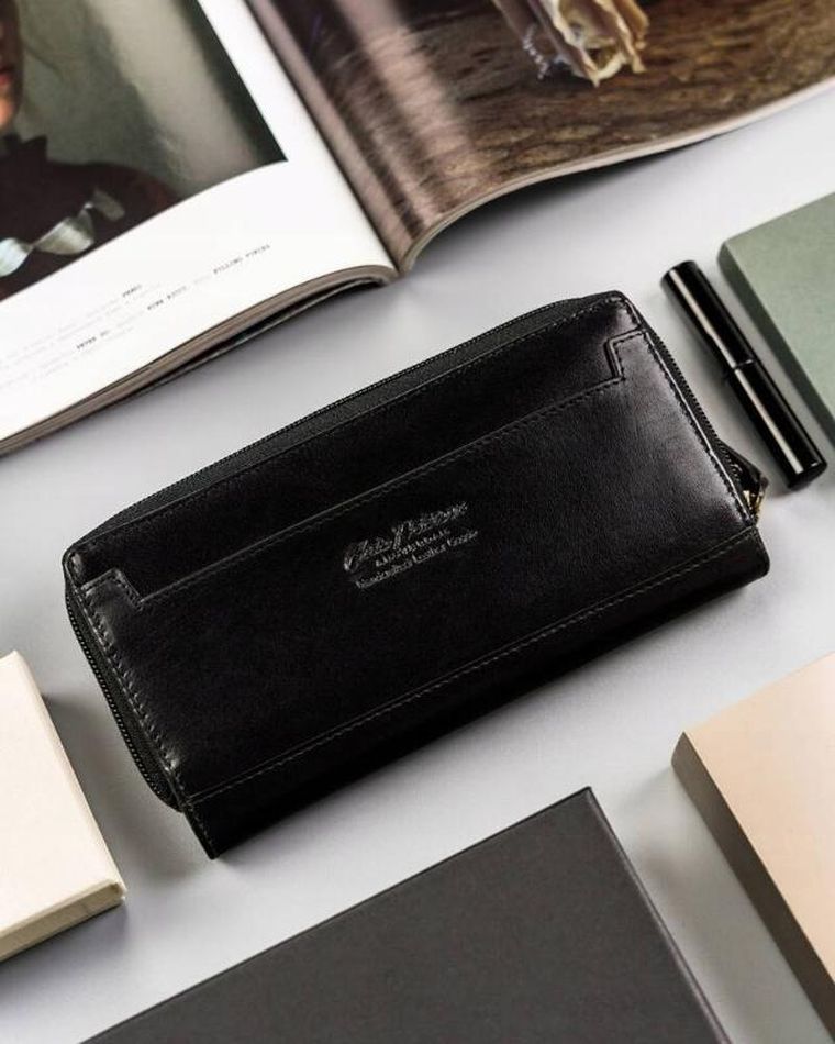 Portfel, czarny, skórzany, Peterson