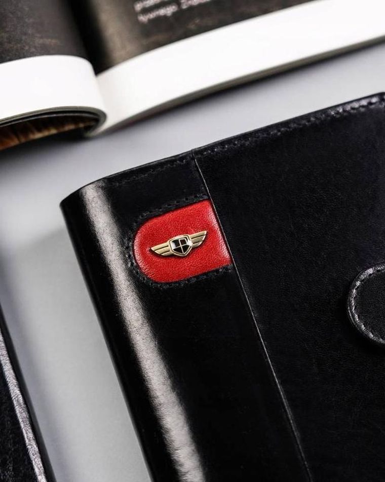 Portfel, czarny, skórzany, Peterson