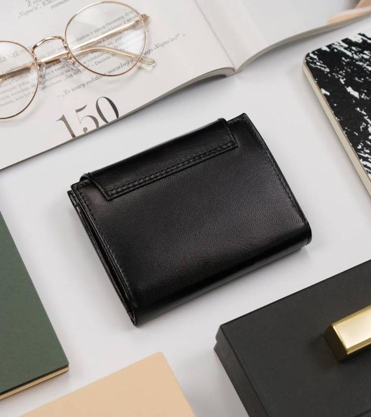 Portfel, czarny, skórzany, Peterson