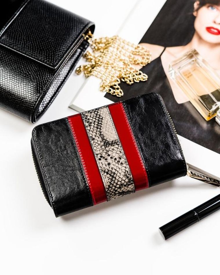 Portfel, czarny, skórzany, Peterson