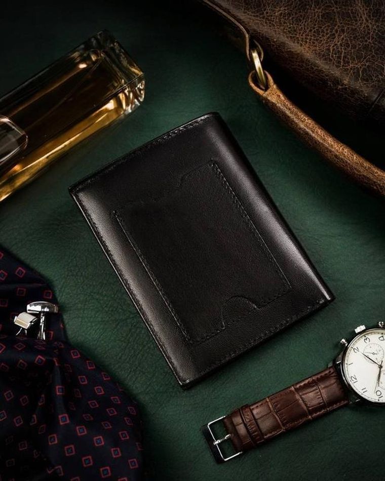 Portfel, czarny, skórzany, Peterson