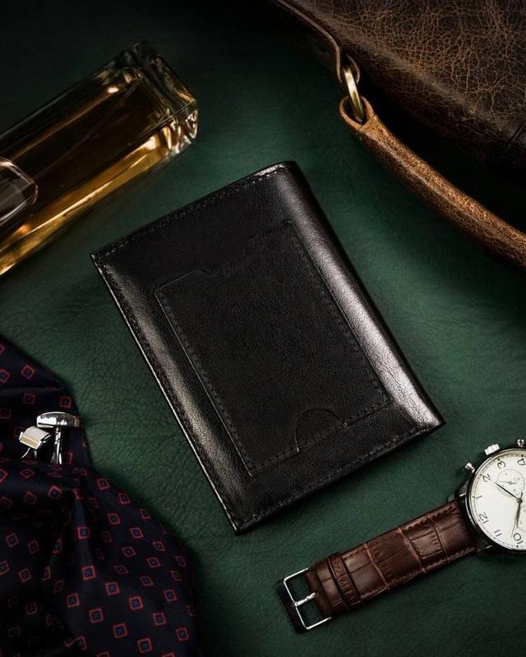 Portfel, czarny, skórzany, Peterson