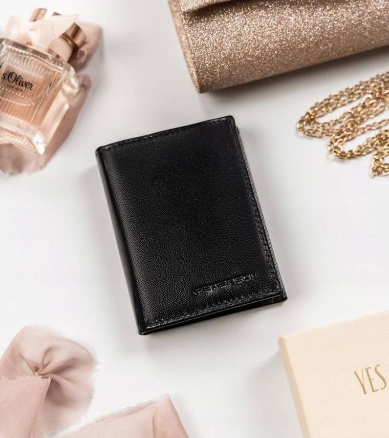 Portfel, czarny, skórzany, Peterson