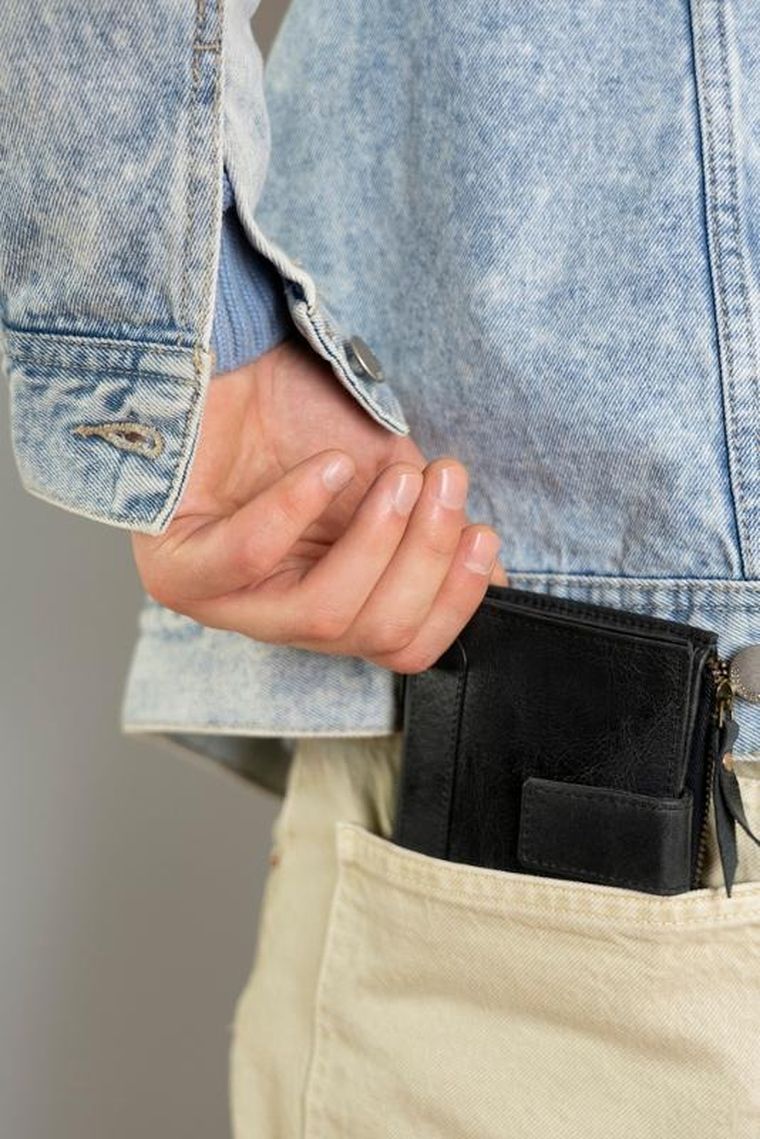 Portfel, czarny, skórzany, RFID, Rovicky