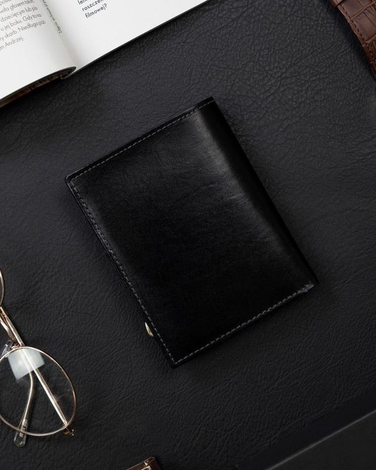 Portfel, czarny, skórzany, RFID, Rovicky