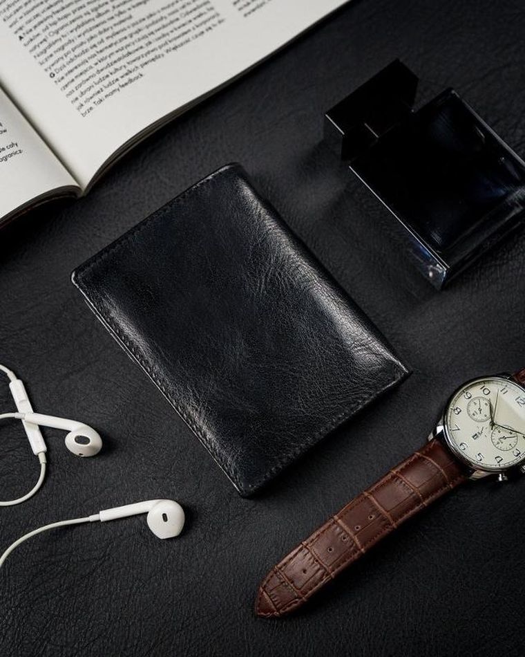 Portfel, czarny, skórzany, RFID, Rovicky