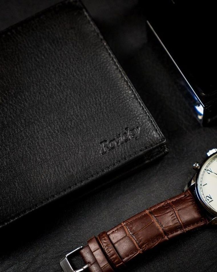 Portfel, czarny, skórzany, RFID, Rovicky