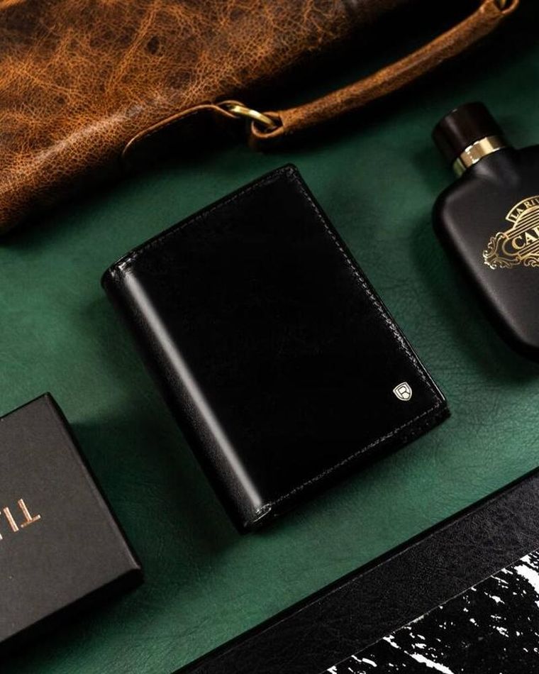 Portfel, czarny, skórzany, RFID, Rovicky