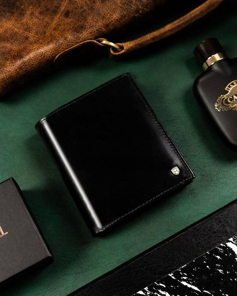 Portfel, czarny, skórzany, RFID, Rovicky