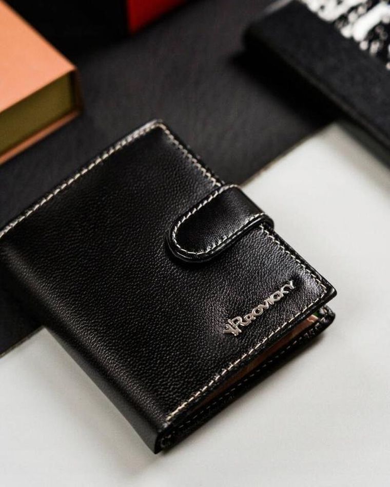 Portfel, czarny, skórzany, RFID, Rovicky