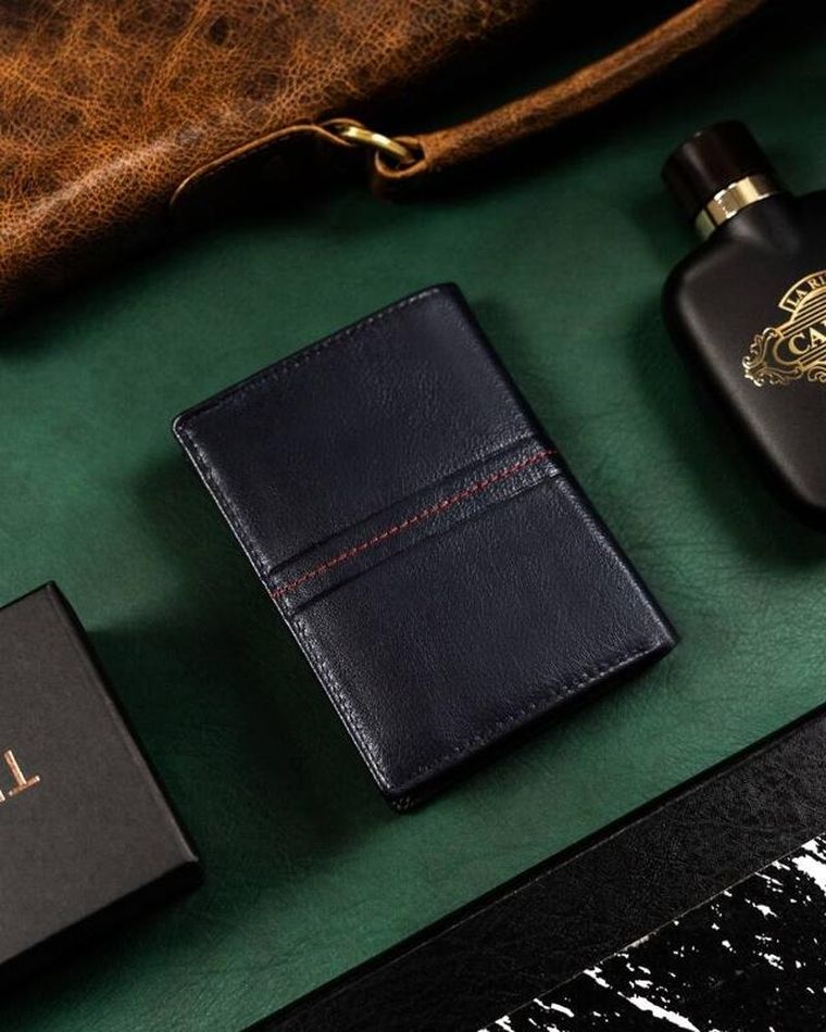 Portfel, granatowy, skórzany, Rovicky