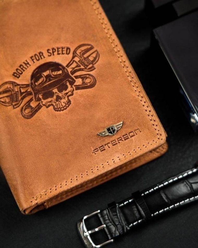 Portfel męski bez zapięcia z naturalnej skóry nubukowej, Peterson