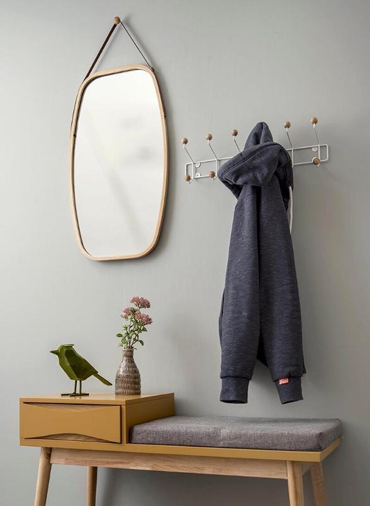 Present Time, Saturnus, wieszak na ubrania na ścianę, drewniane gałki, 53,5 cm